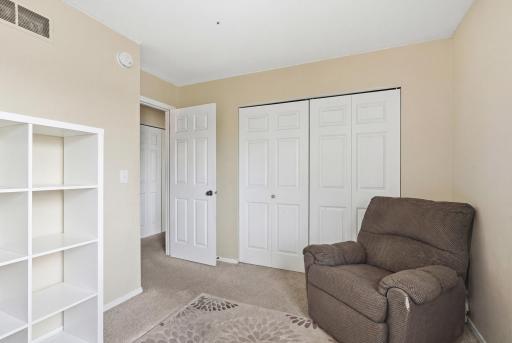 2269 11th Avenue E, Saint Paul, MN 55109