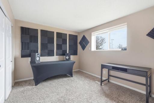 2269 11th Avenue E, Saint Paul, MN 55109