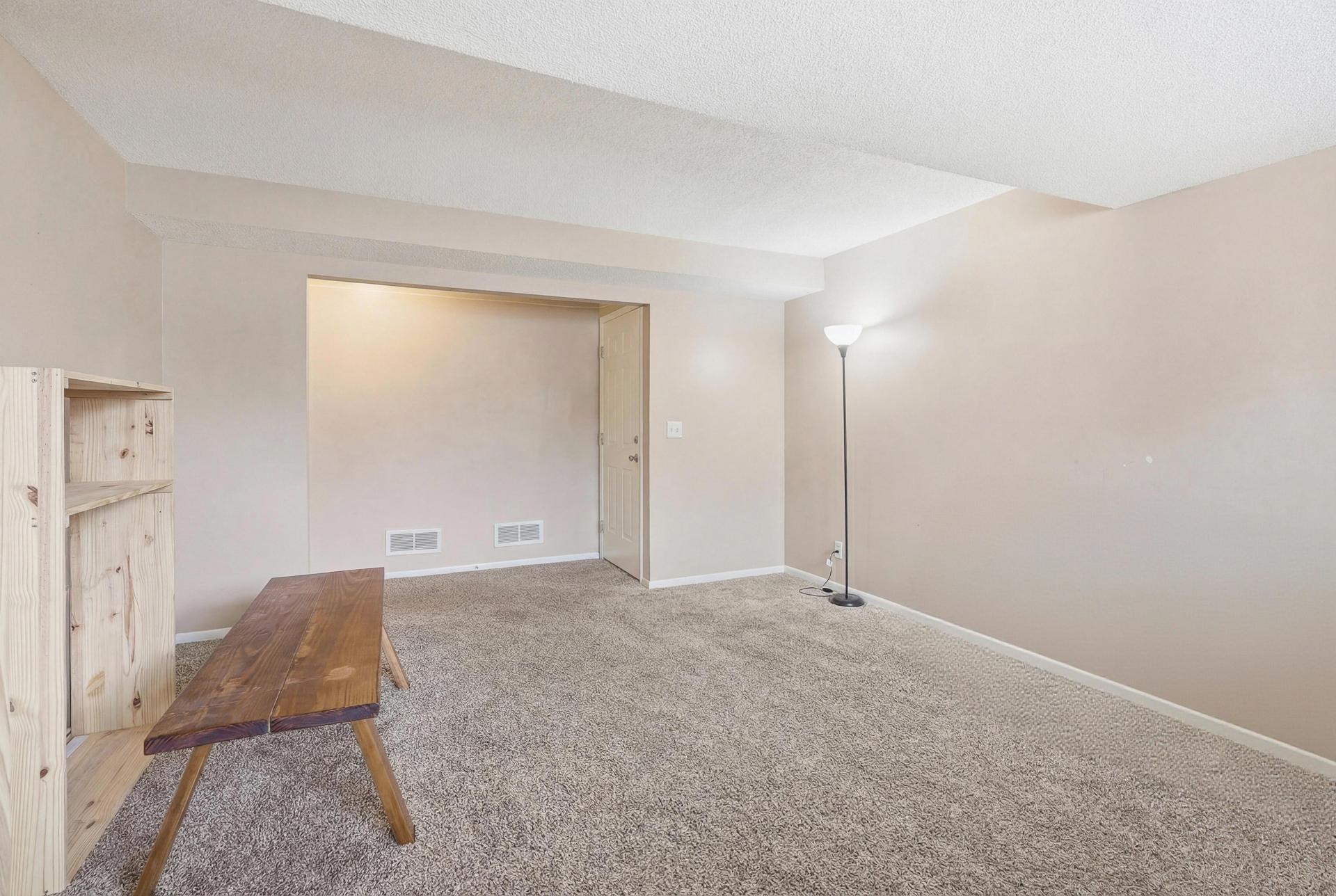 15 15 2269 11th Ave E MLS - 2:1 25.jpg