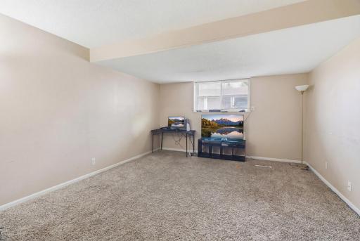 2269 11th Avenue E, Saint Paul, MN 55109