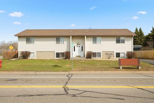 2269 11th Avenue E, Saint Paul, MN 55109
