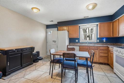 5600 4th Street NE, Minneapolis, MN 55432