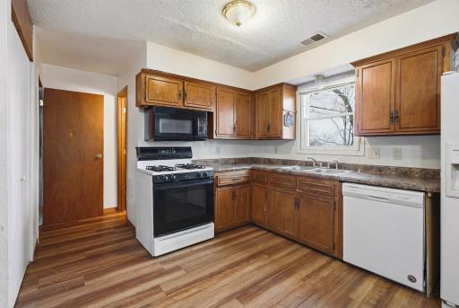 5600 4th Street NE, Minneapolis, MN 55432
