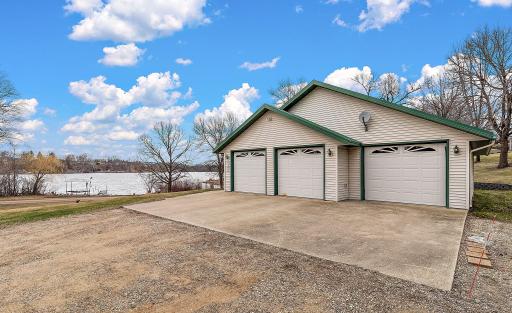 2181 Hazel Hill Road SE, Alexandria, MN 56308