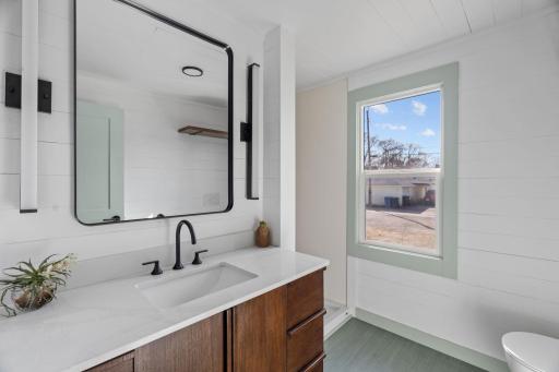 5233 Aldrich Avenue N, Minneapolis, MN 55430