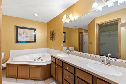 11204 Virginia Road, Minneapolis, MN 55438