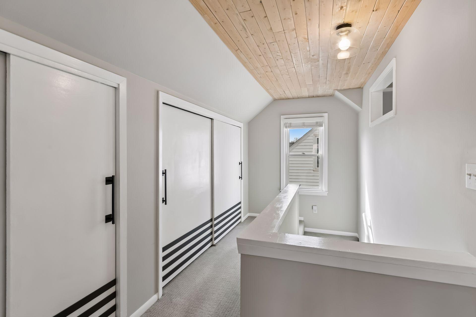 5936 Newton Avenue South - Spacecrafting - 0021.jpg