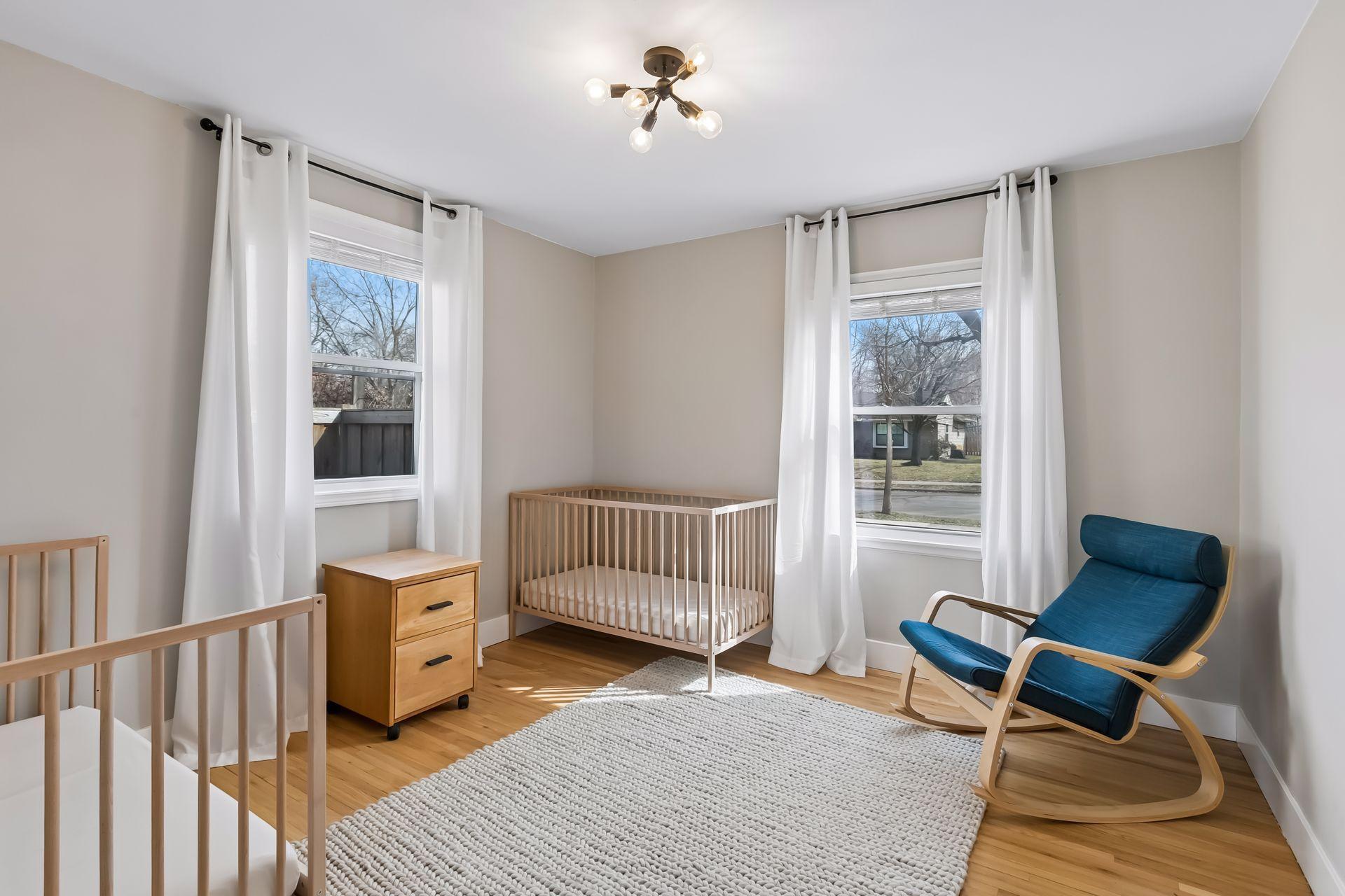 5936 Newton Avenue South - Spacecrafting - 0018.jpg