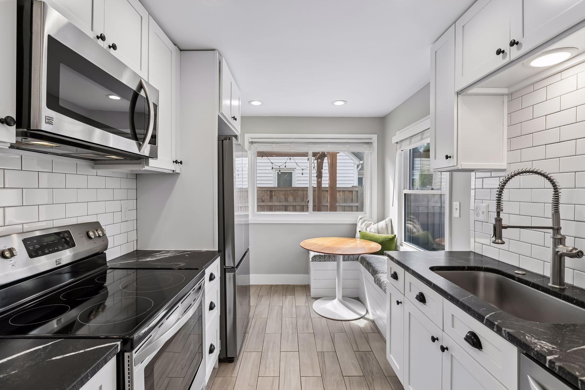 5936 Newton Avenue South - Spacecrafting - 0010.jpg