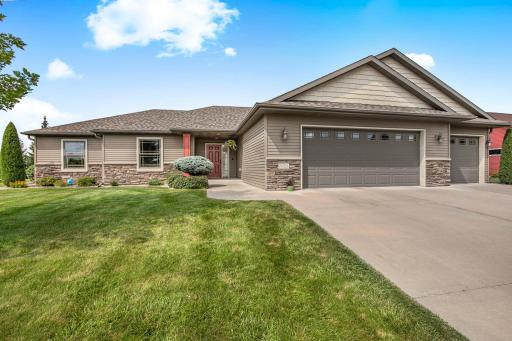 Photo for 6625 Westwood Parkway, Saint Cloud, MN 56303 - listing #7040577 6625 Westwood Parkway, Saint Cloud, MN 56303