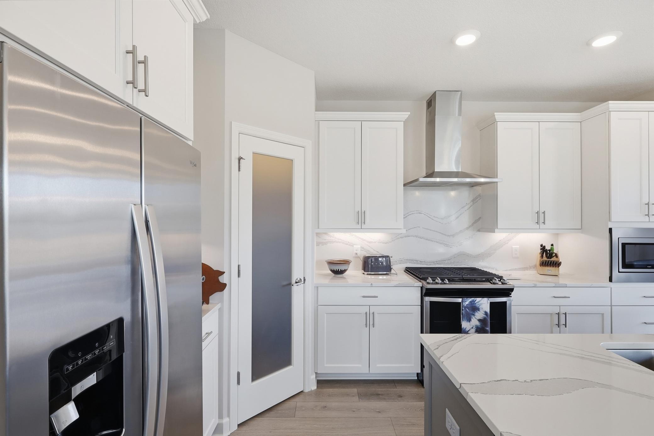 Kitchen w/ Walk-In Pantry