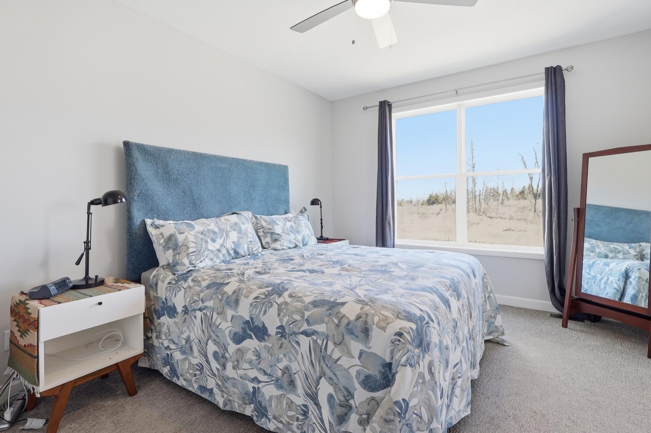 Primary Bedroom - Main Floor