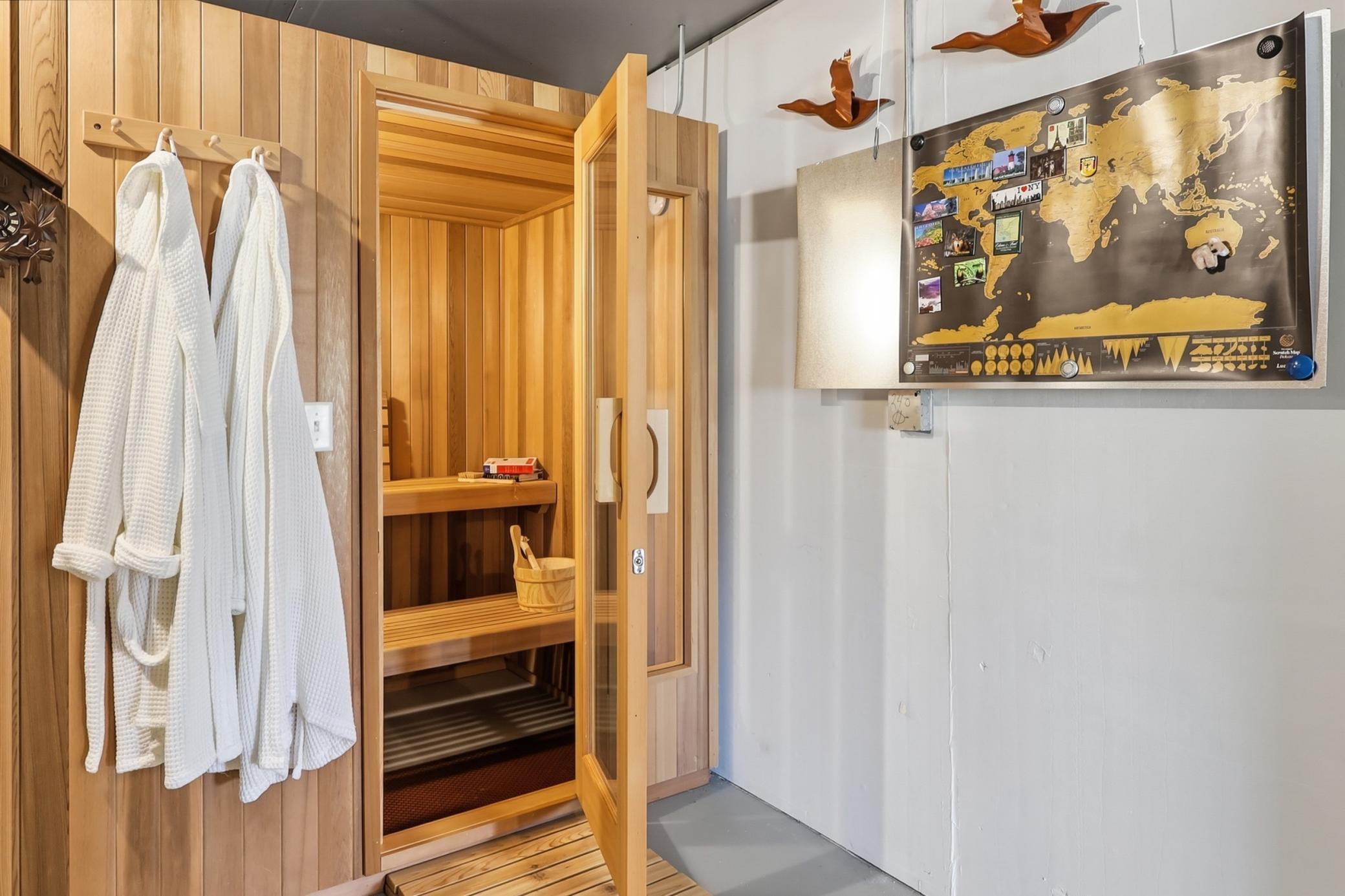 Sauna - Basement