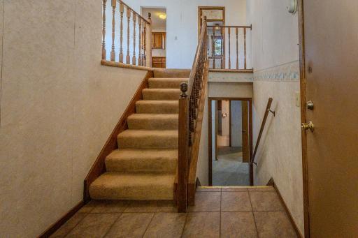 225 106th Avenue NW, Minneapolis, MN 55448