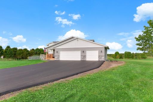 48076 Autumn Court, Stanchfield, MN 55080