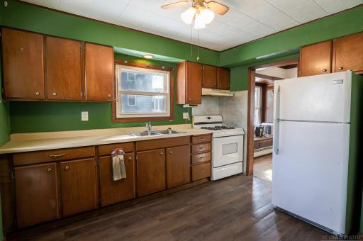 1083 Charlotte Street, Hammond, WI 54015