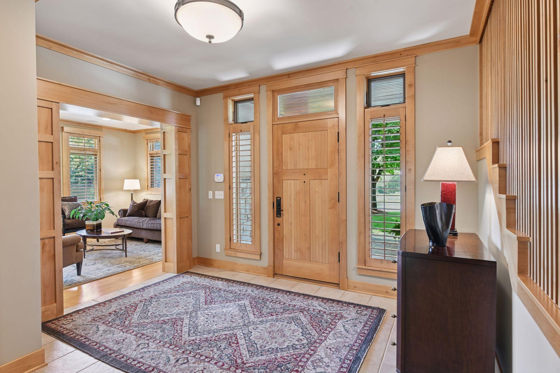 5425 Highwood Drive West - Spacecrafting - 0008.jpg