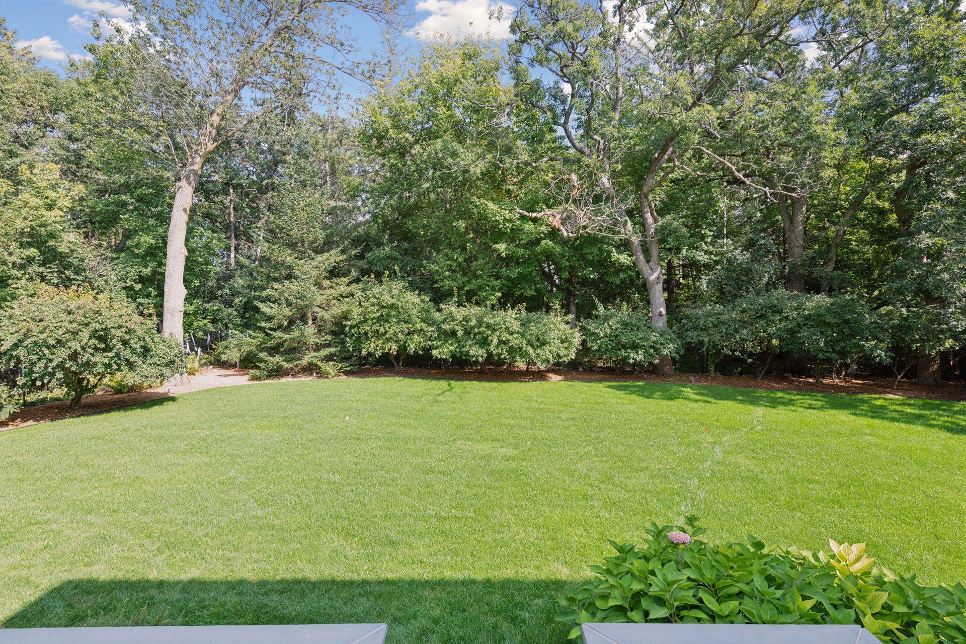 5425 Highwood Drive West - Spacecrafting - 0076.jpg