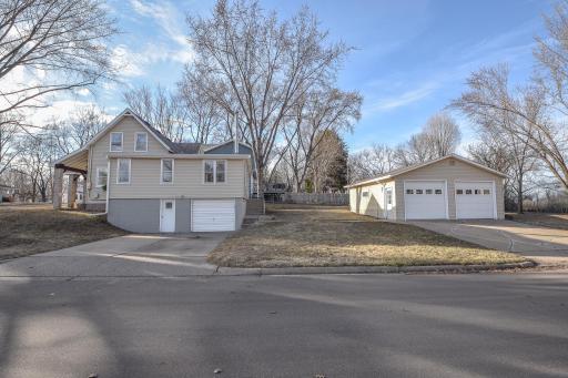 400 7th Avenue N, Sauk Rapids, MN 56379