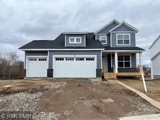 1642 Meadows Drive, East Bethel, MN 55011