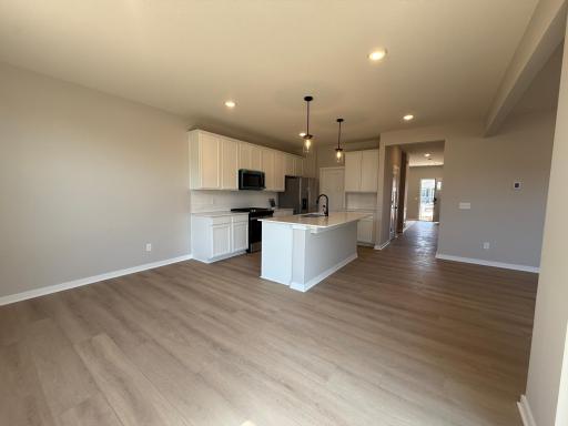 15031 Askeaton Place, Rosemount, MN 55068