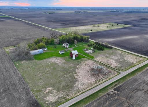 79955 360th Street, Olivia, MN 56277