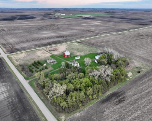 79955 360th Street, Olivia, MN 56277