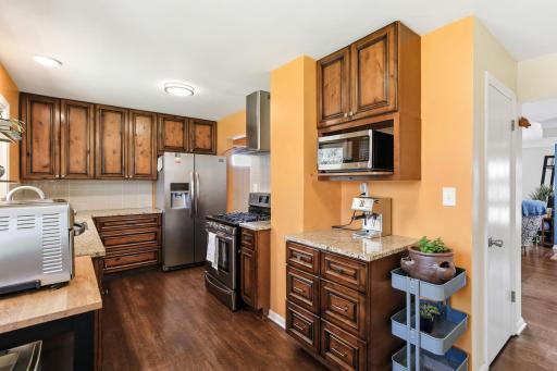 1082 Prior Avenue S, Saint Paul, MN 55116