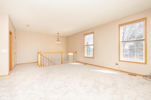 Living area that is bright and spacious