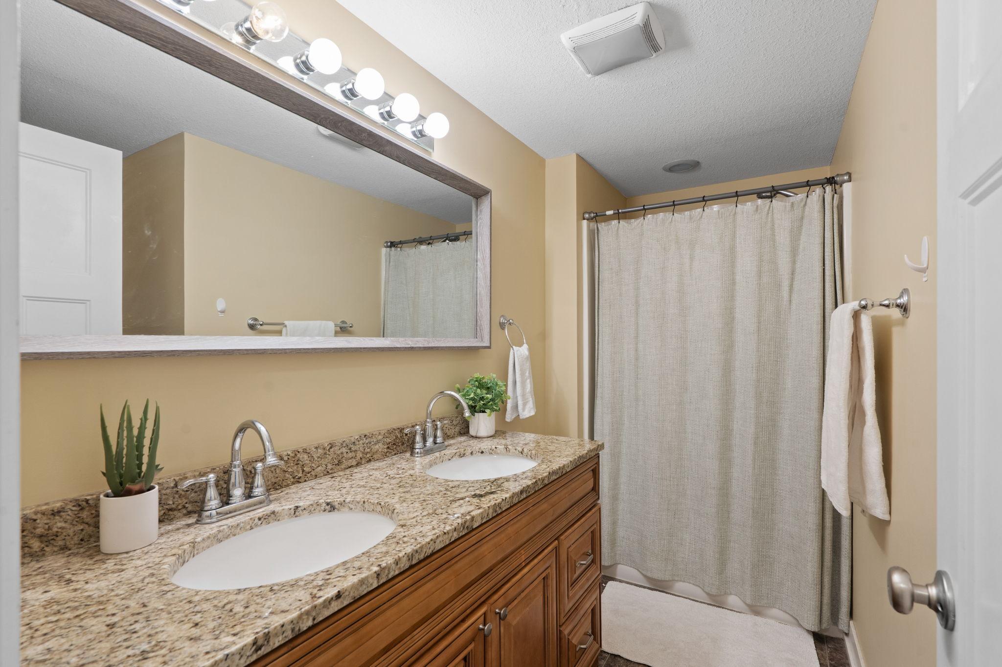 3/4 bath on upper level