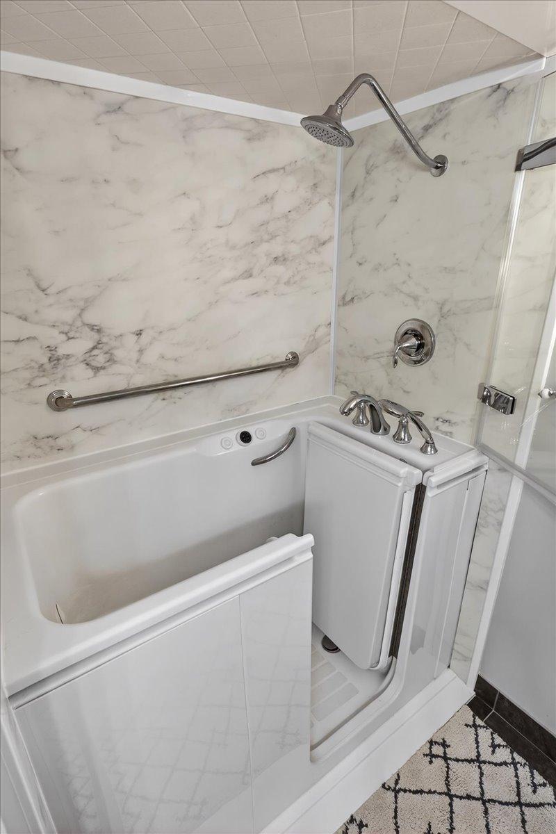 $30k walk-in Tub & Shower