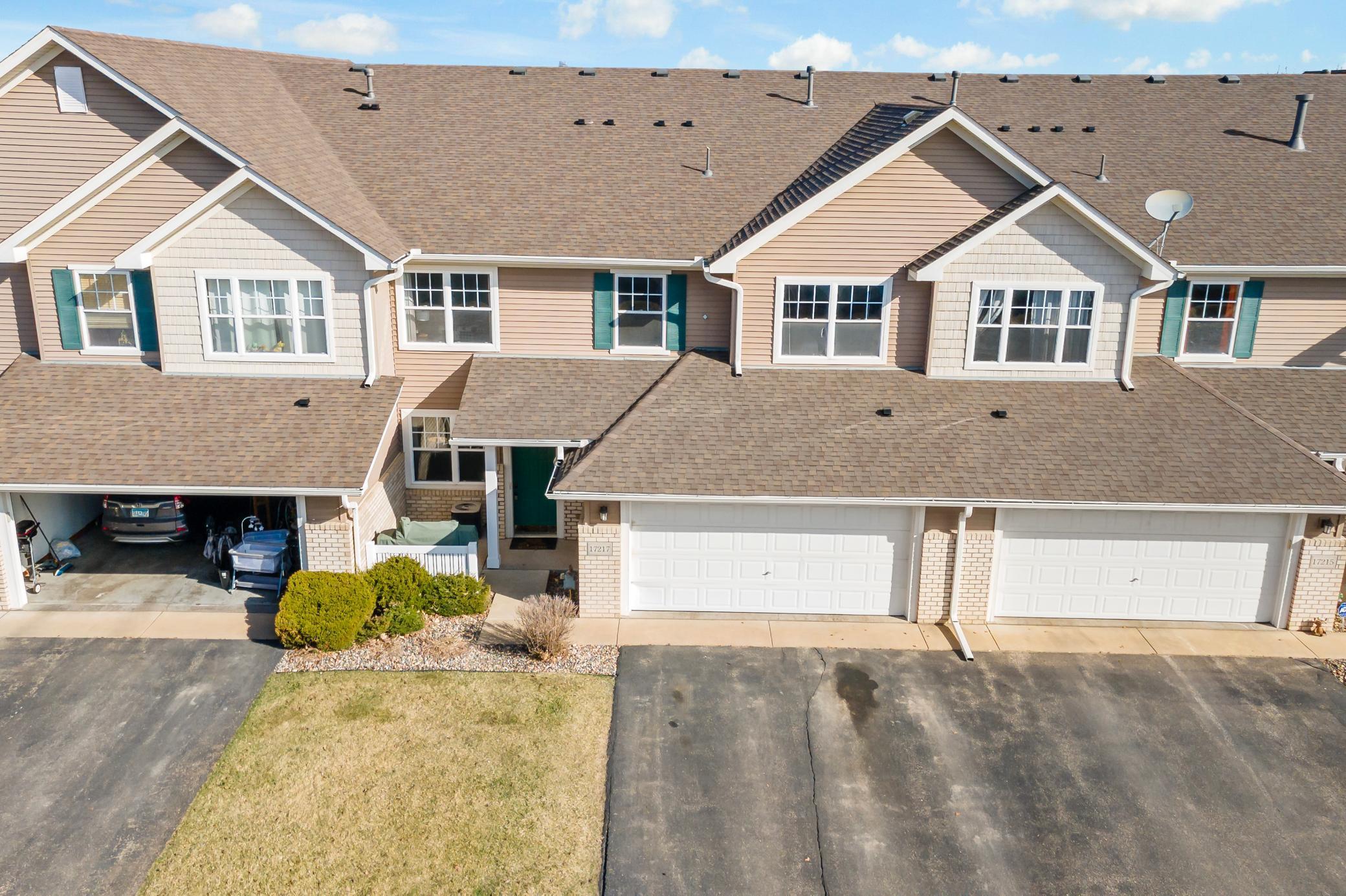 17217 Encina Path Farmington