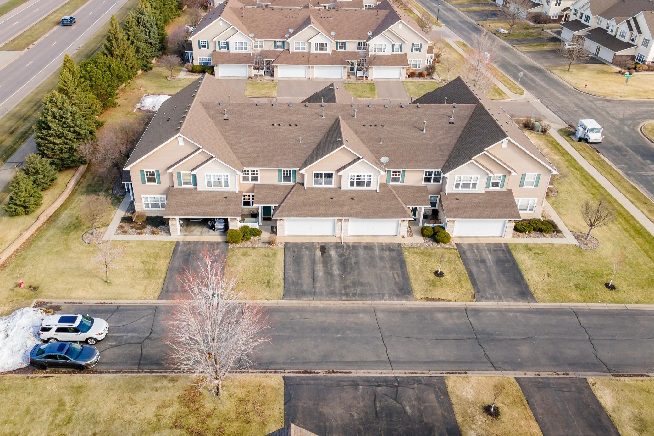 Overhead 17217 Encina Path