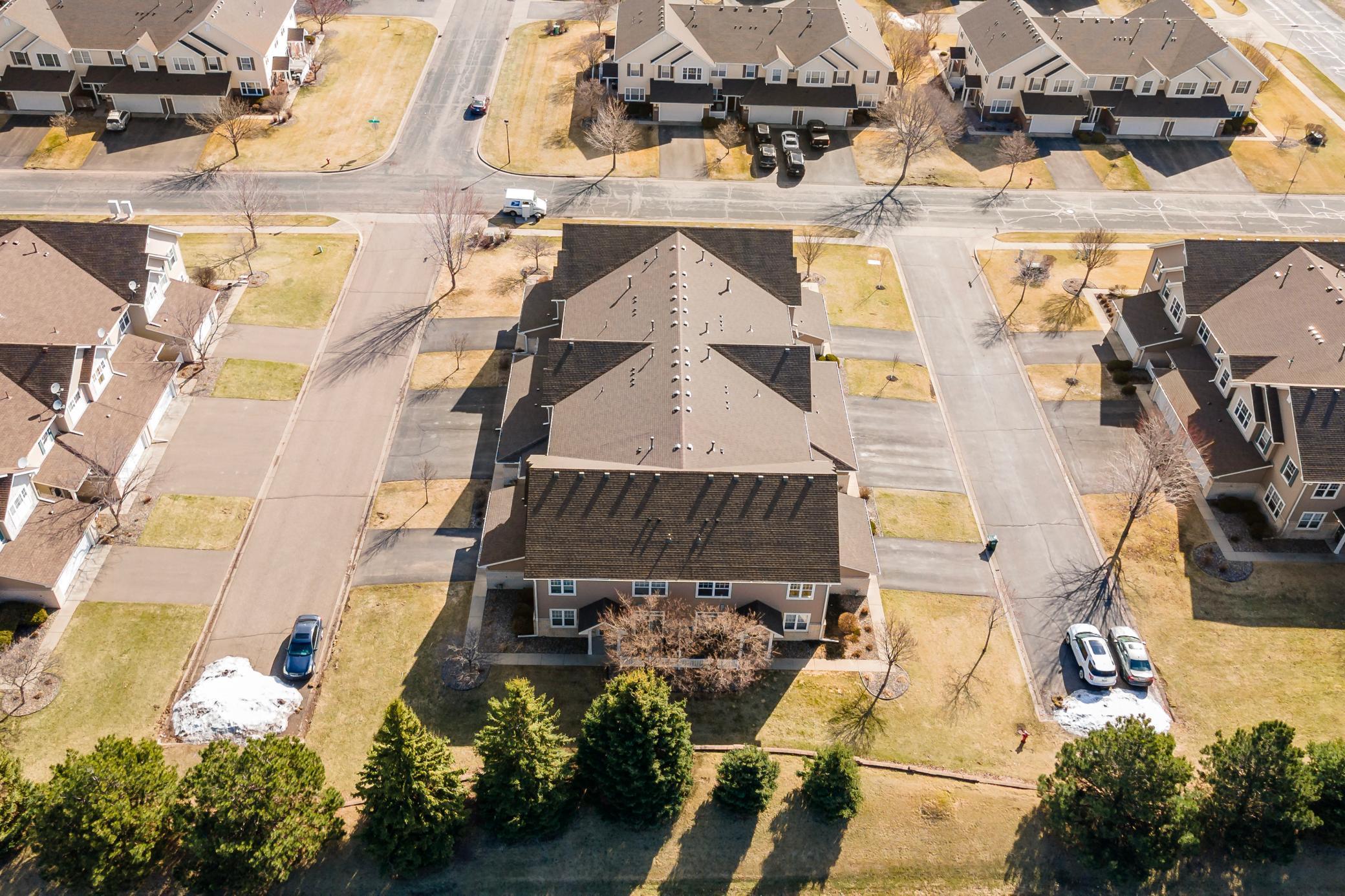 Overhead 17217 Encina Path