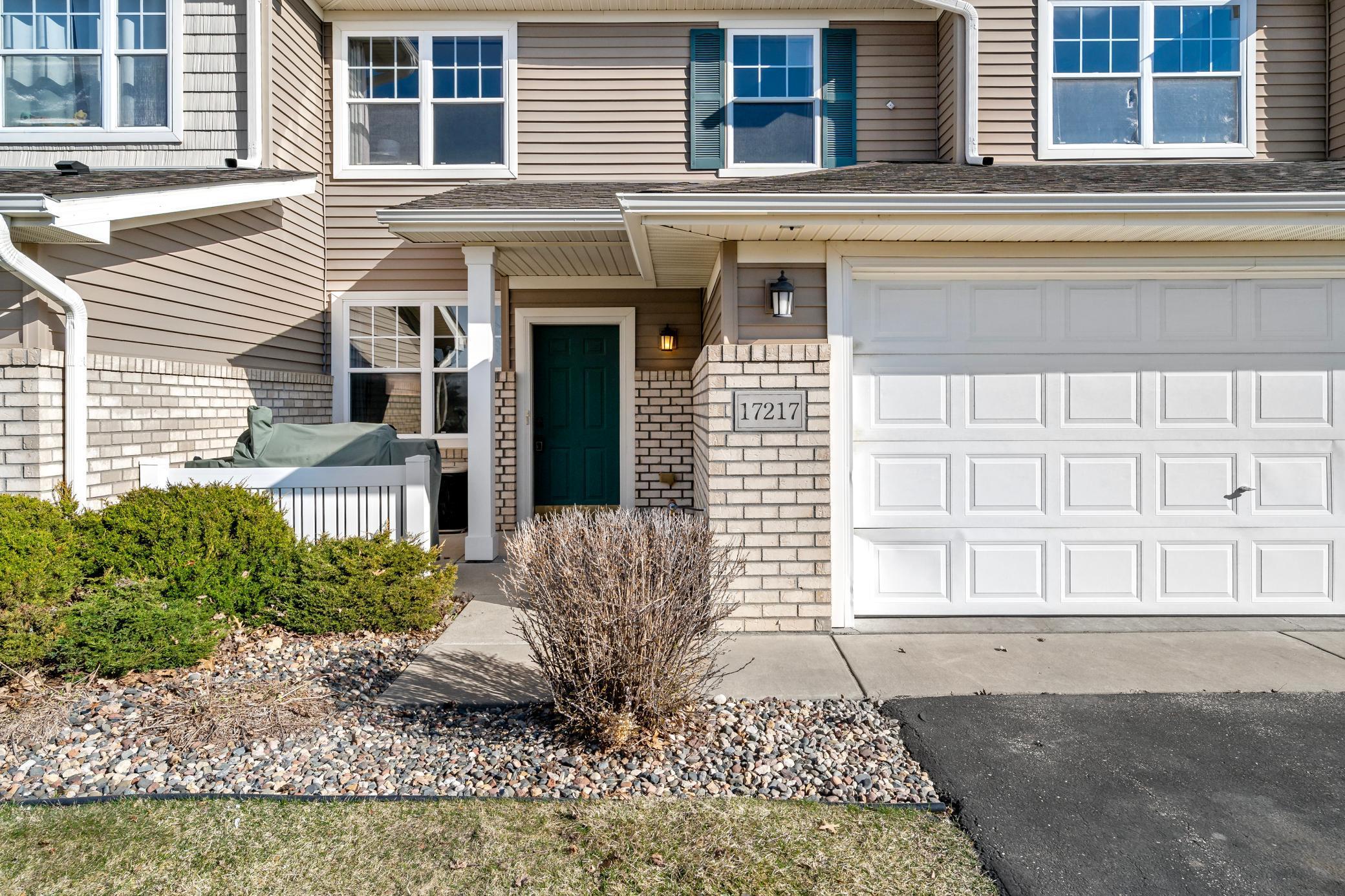 17217 Encina Path Farmington