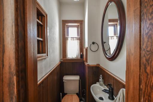 1/2 bath on the main letter. Compact and functional!