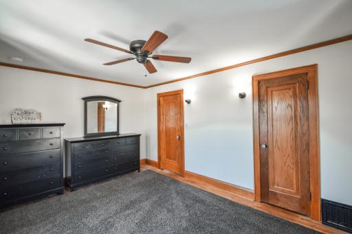 Another angle of the 3rd bedroom, gorgeous woodwork, solid wooden doors..