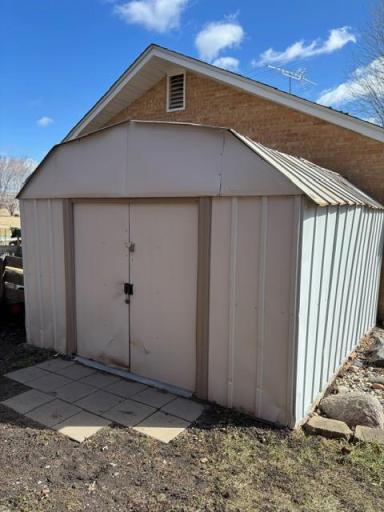 607 1st Street NE, Buffalo, MN 55313