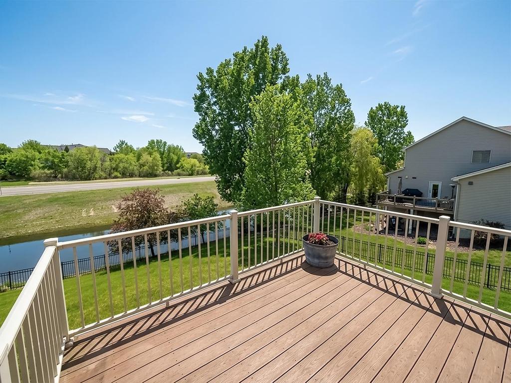 Deck Main level