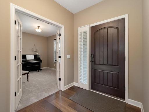 6035 Quantico Lane N, Plymouth, MN 55446