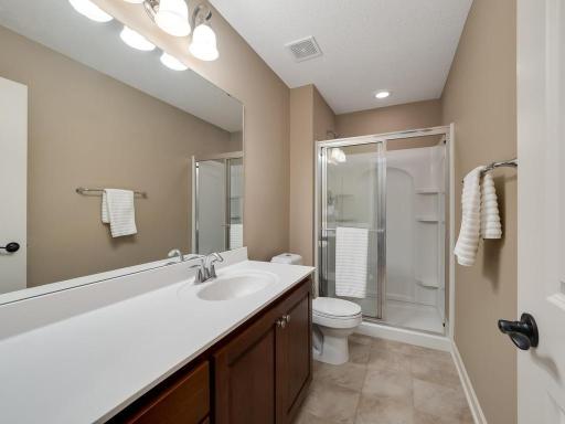 6035 Quantico Lane N, Plymouth, MN 55446