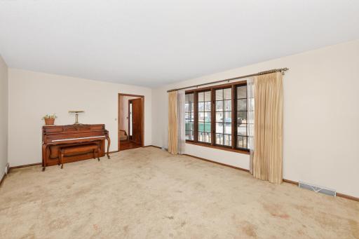 3525 Longfellow Road N, Fargo, ND 58102