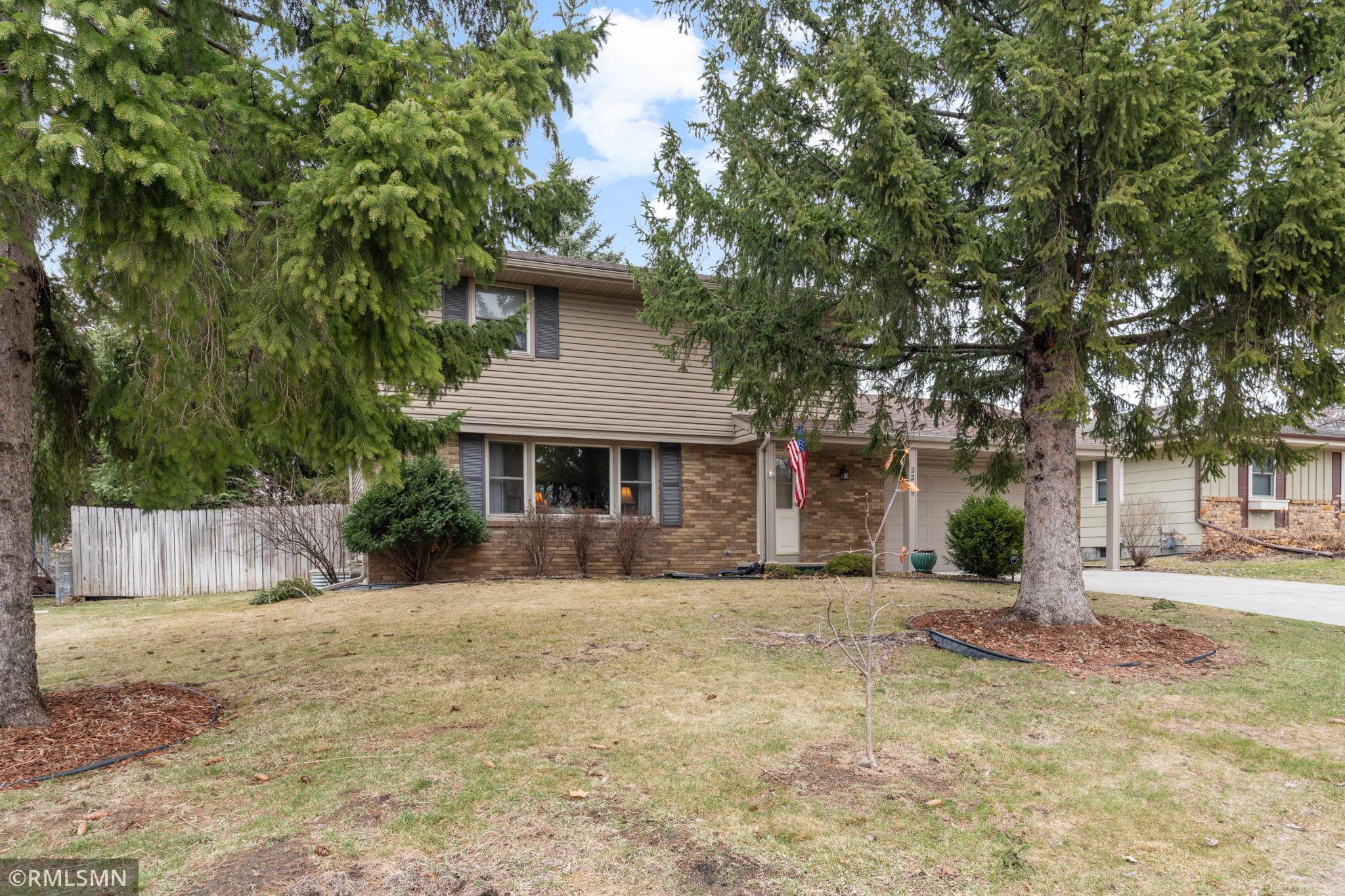 3-web-or-mls-2245 Maple Ln E-3.jpg