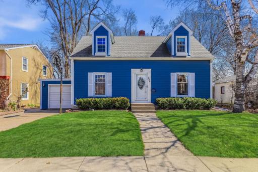 Charming Cape Cod home in great South St Paul Location! Gorgeous new James Hardie Siding (2025)!