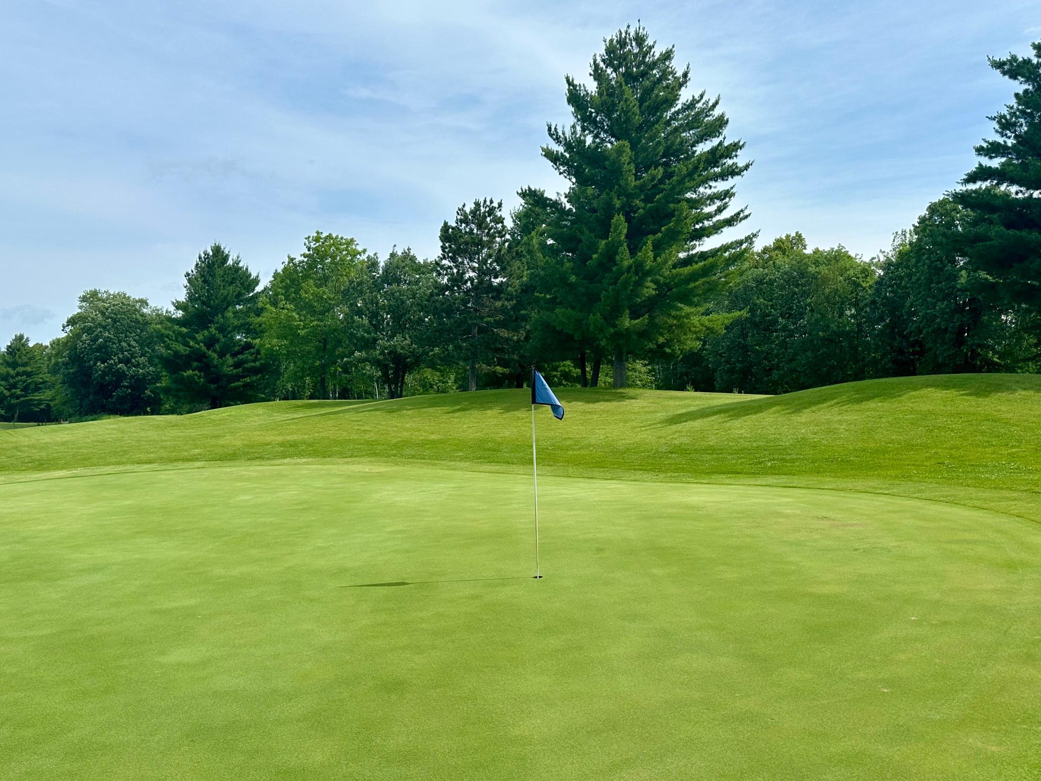 Enjoy great views of the golf course