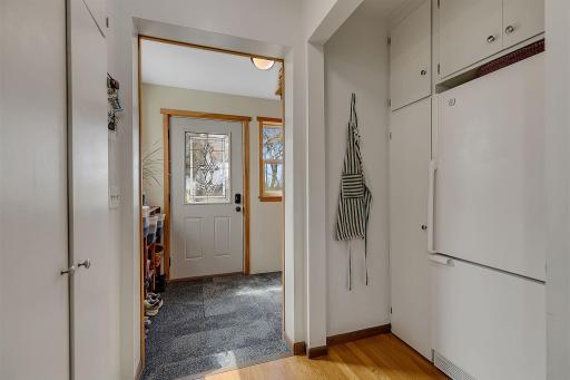 Directly adjacent to the kitchen is the mud room, which makes bringing home groceries quite convenient!