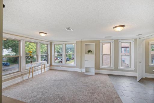 1001 26th Avenue NE, Minneapolis, MN 55418