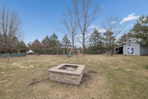 37625 Eleanor Avenue, North Branch, MN 55056