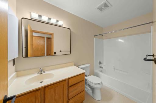 2637 5th Avenue S, Minneapolis, MN 55408