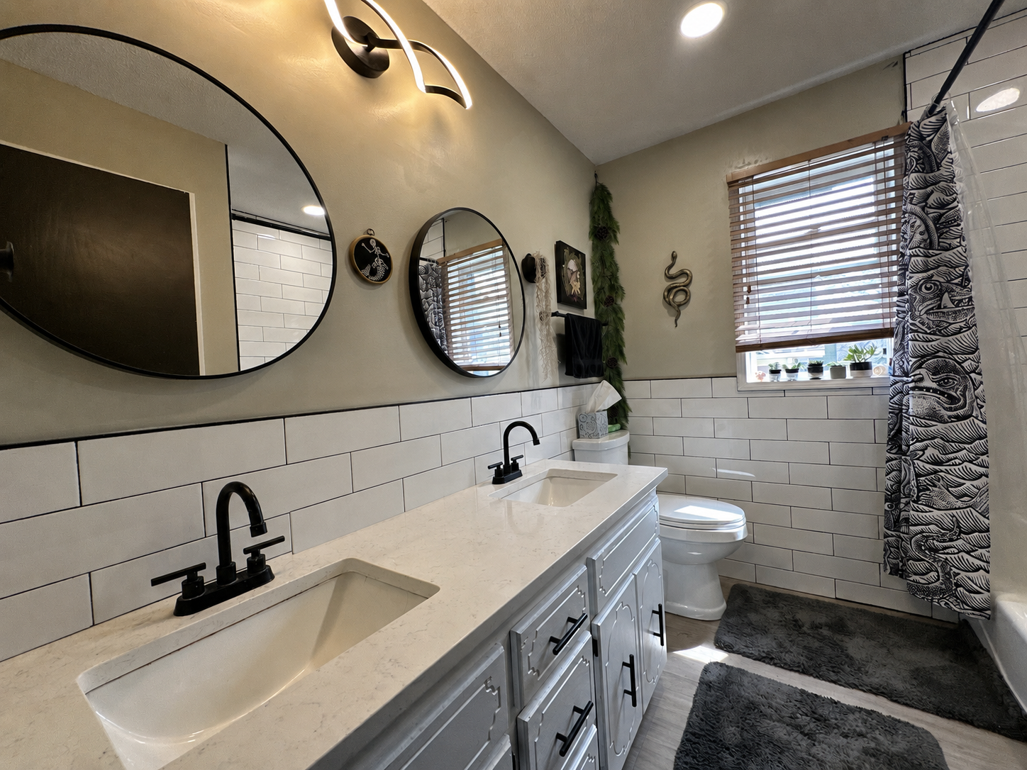 Upper Level Bathroom.png